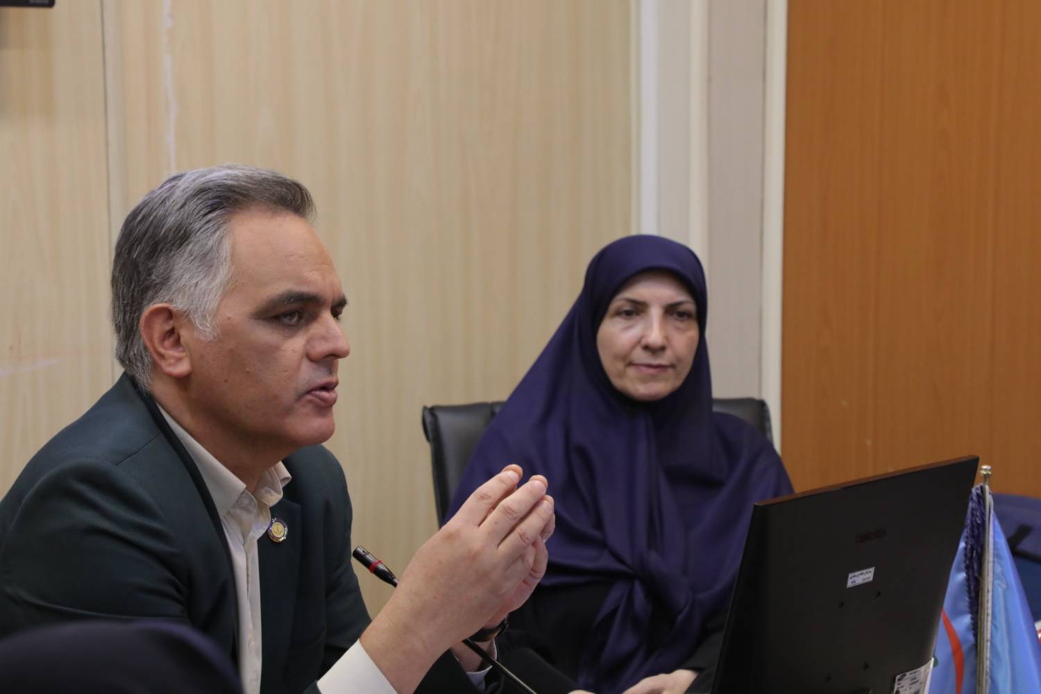 سند جامع مراقبتهای سلامت حرفه پرستاری را از خودمراقبتی تا خدمات تسکینی گسترش می دهد سند جامع مراقبتهای سلامت حرفه پرستاری را از خودمراقبتی تا خدمات تسکینی گسترش می دهد